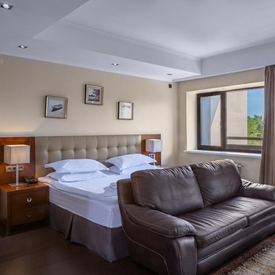 Hotel Park House Barmashino Exterior foto