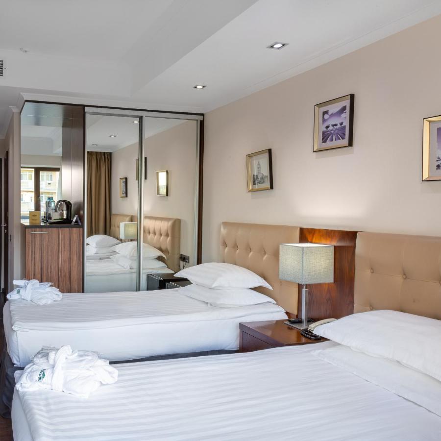 Hotel Park House Barmashino Exterior foto